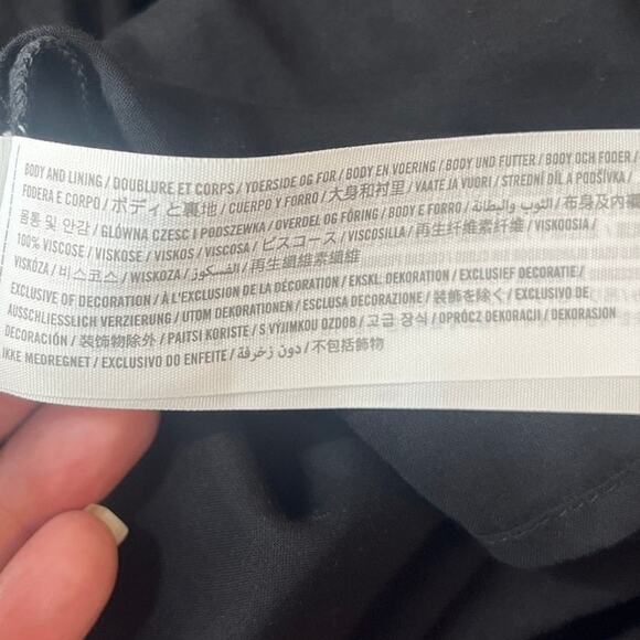 Abercrombi & Fitch Boho Floral Romper Sz S Indie Cottagecore Romantic Ruffle Tie - Picture 12 of 12